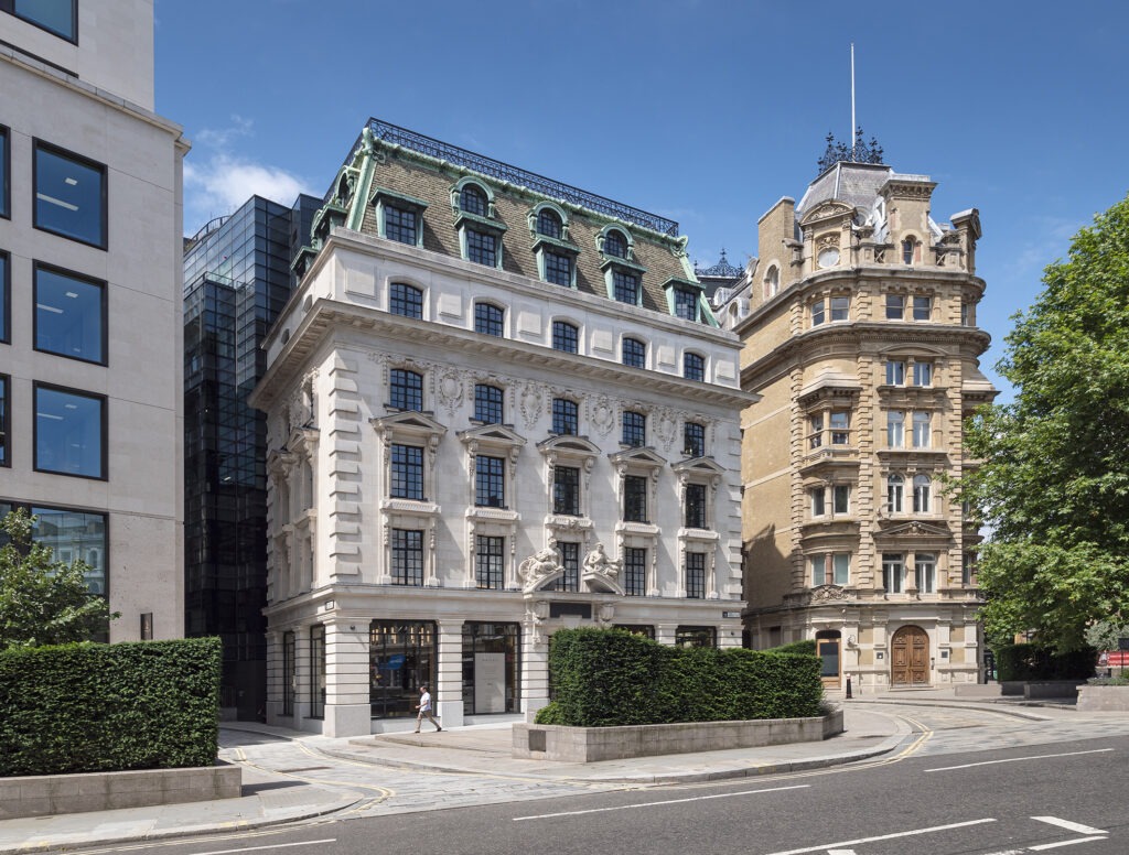 16 Old Bailey Endurance Land Knight Harwood